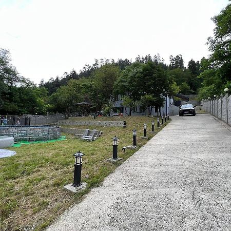 Serenity Likani Villa Hotel Borjomi Dış mekan fotoğraf